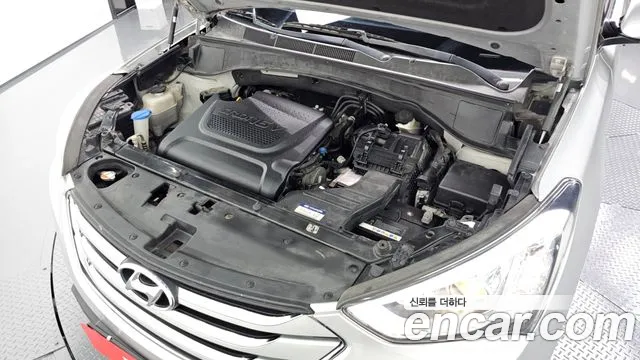 Hyundai Santa Fe 2013 thumb 6