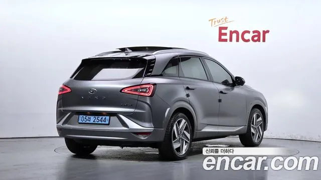 Hyundai Nexo 2023 thumb 2