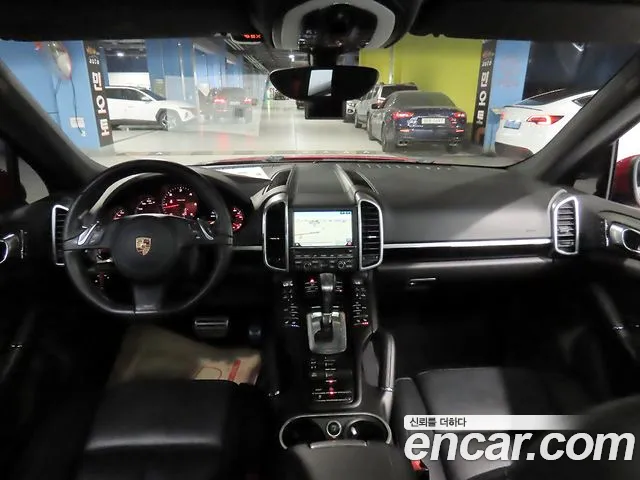 Porsche Cayenne 2014 thumb 5
