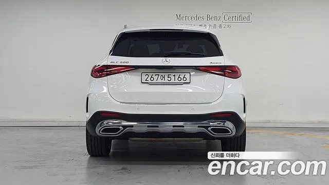 Mercedes-Benz GLC 2023 thumb 4