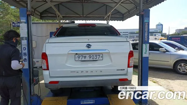 KG_Mobility_Ssangyong KORANDO 2016 thumb 2
