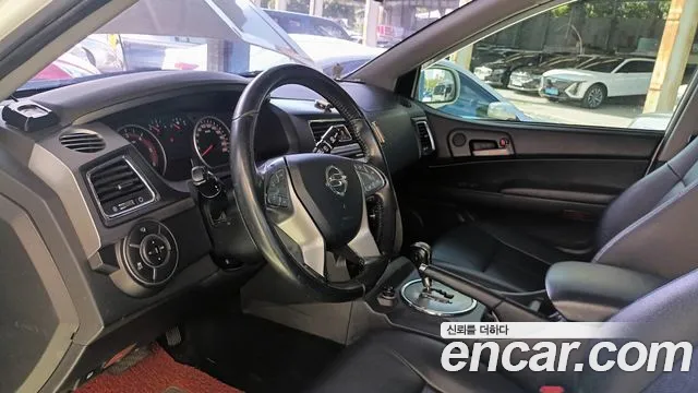 KG_Mobility_Ssangyong KORANDO 2016 thumb 11