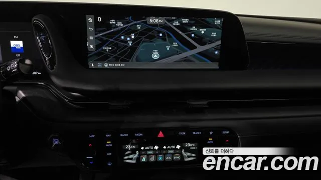 Genesis G90 2025 thumb 12
