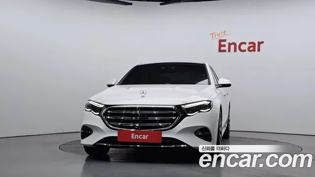 Mercedes-Benz E-Класс 2025 thumb 3