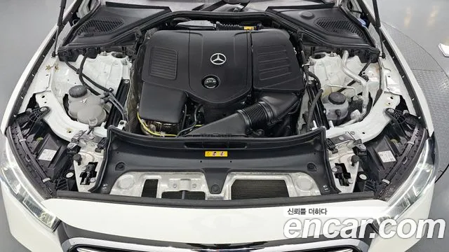 Mercedes-Benz E-Класс 2025 thumb 6