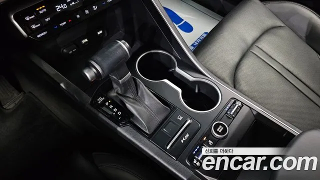 Kia K5 2022 thumb 9