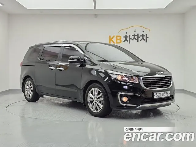 Kia Carnival 2016 thumb 2