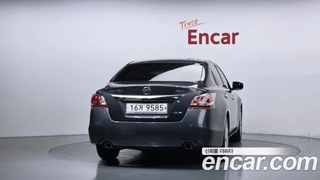 Nissan Altima 2013 thumb 4