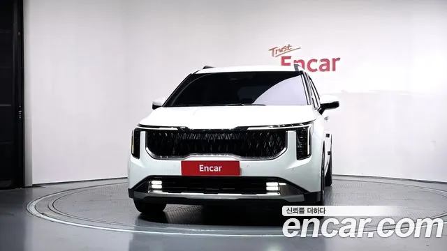 Kia Carnival 2024 thumb 3