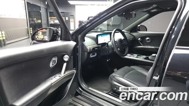 Genesis GV60 2022 thumb 9
