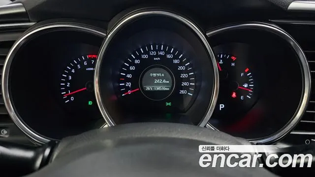 Kia K5 2013 thumb 8