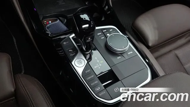 BMW X4 2023 thumb 9