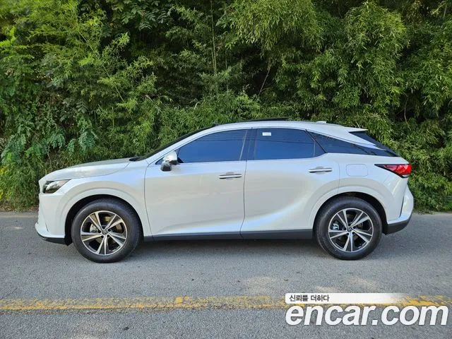Lexus RX 2026 thumb 3