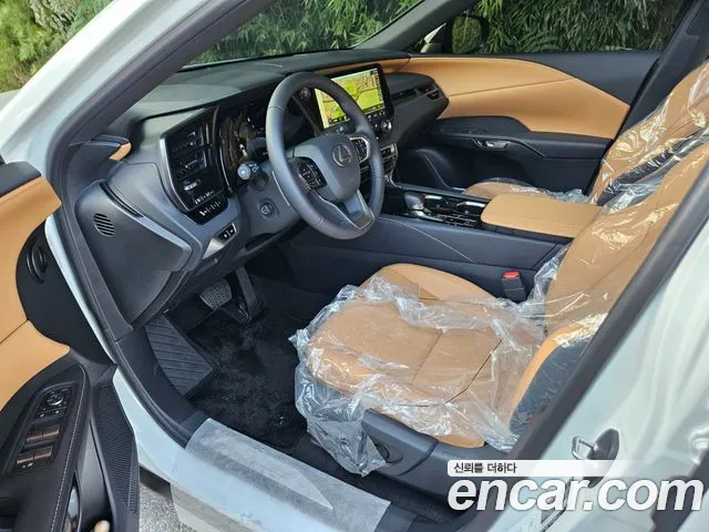 Lexus RX 2026 thumb 10