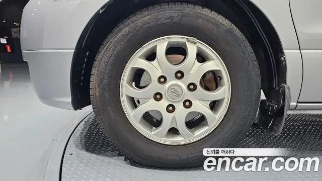 Hyundai Starex 2012 thumb 5