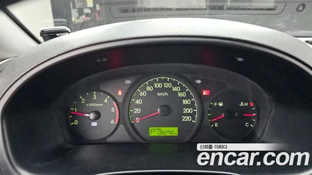 Hyundai Starex 2012 thumb 8