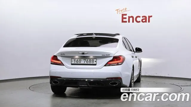 Genesis G70 2019 thumb 4