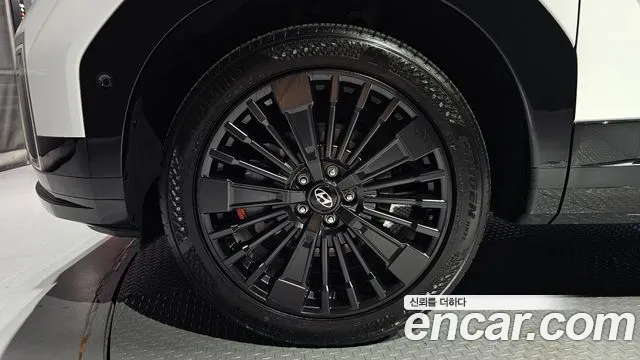 Hyundai Santa Fe 2024 thumb 4