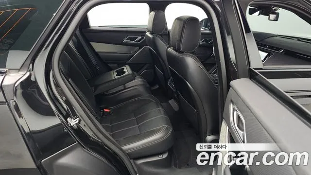 Land Rover Range Rover Velar 2017 thumb 11