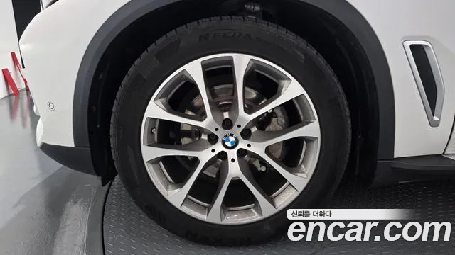 BMW X5 2020 thumb 5