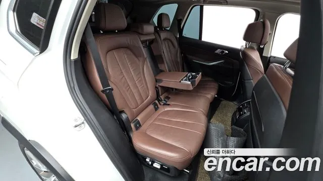 BMW X5 2020 thumb 11