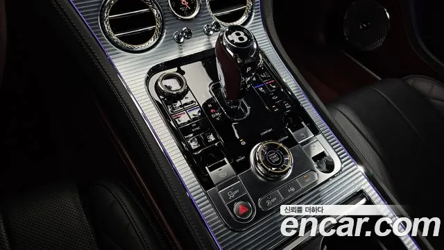 Bentley Continental 2020 thumb 9