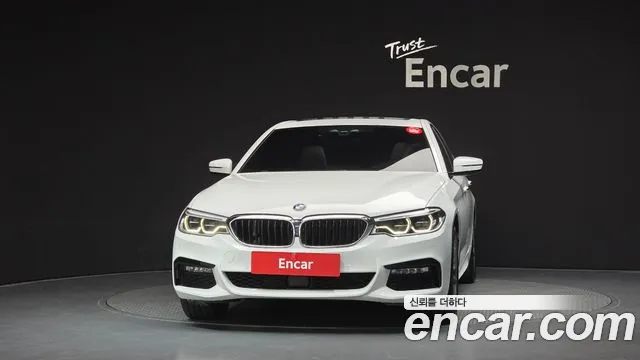 BMW 5-Series 2017 thumb 3