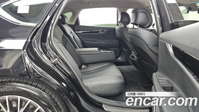 Genesis G80 2020 thumb 12