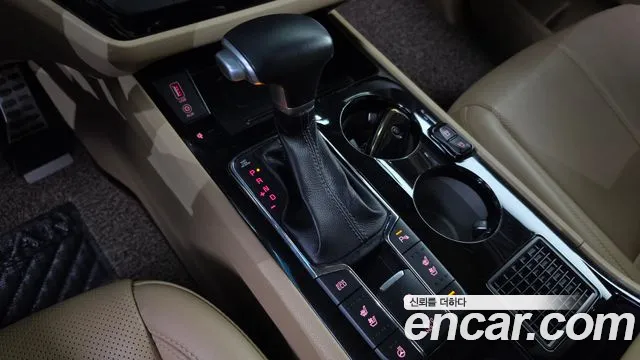 Kia Carnival 2019 thumb 9
