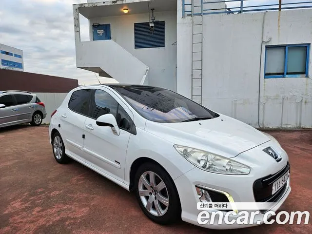 Peugeot 308 2013 thumb 2