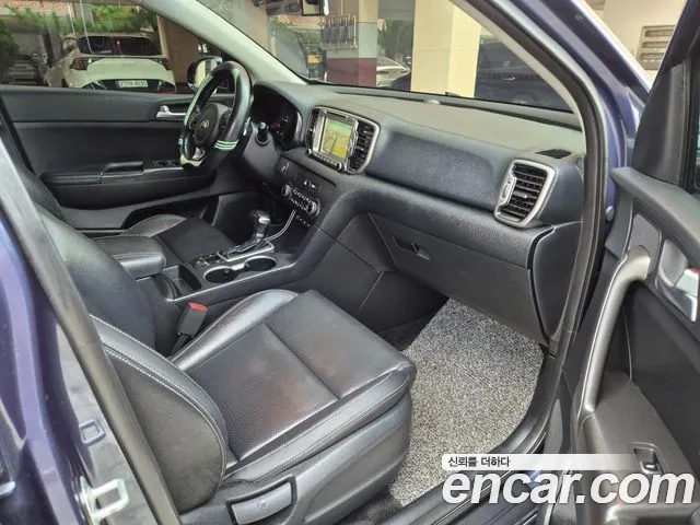 Kia Sportage 2015 thumb 9