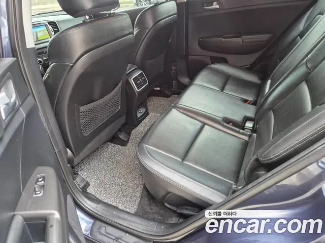 Kia Sportage 2015 thumb 10