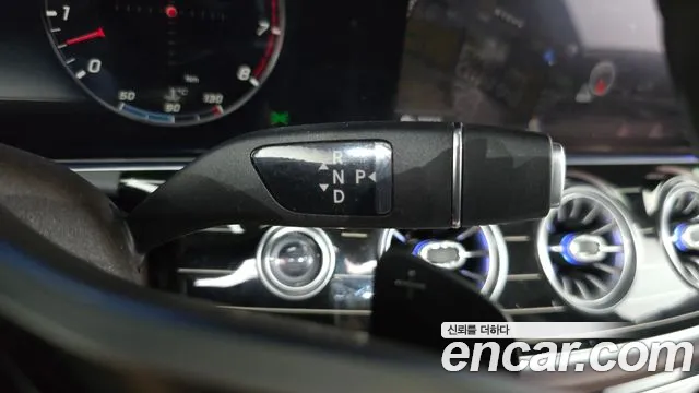 Mercedes-Benz CLS-Class 2019 thumb 8