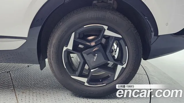 Kia Sportage 2025 thumb 5