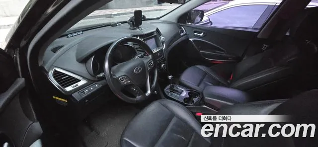 Hyundai Santa Fe 2013 thumb 4