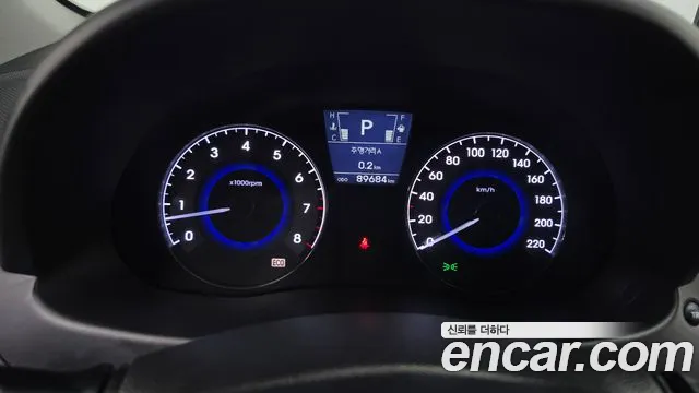 Hyundai Accent 2013 thumb 8