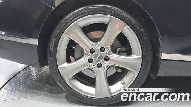 Genesis G80 2020 thumb 5