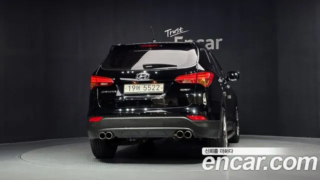 Hyundai Santa Fe 2014 thumb 4