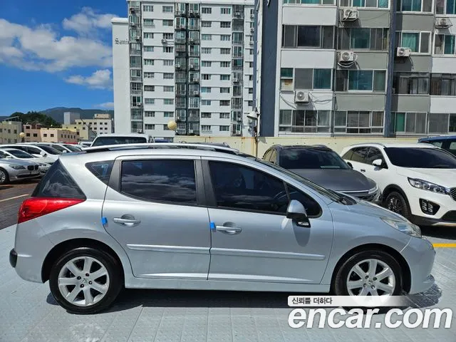 Peugeot 207 2008 thumb 7