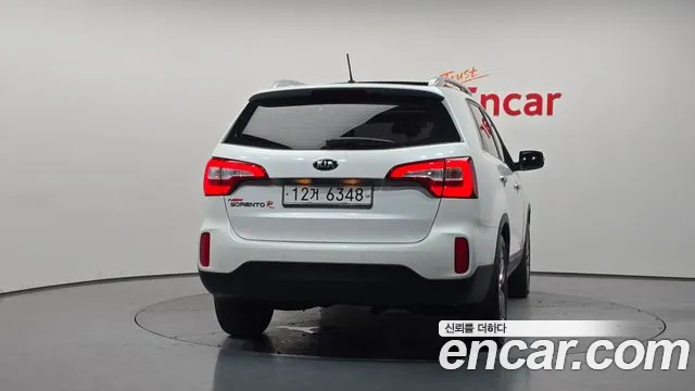 Kia Sorento 2014 thumb 4