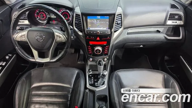 KG_Mobility_Ssangyong TIBOLI 2015 thumb 7
