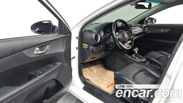 Kia K3 2019 thumb 10