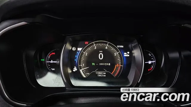 Renault-KoreaSamsung Koleos 2019 thumb 8