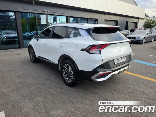 Kia Sportage 2023 thumb 4