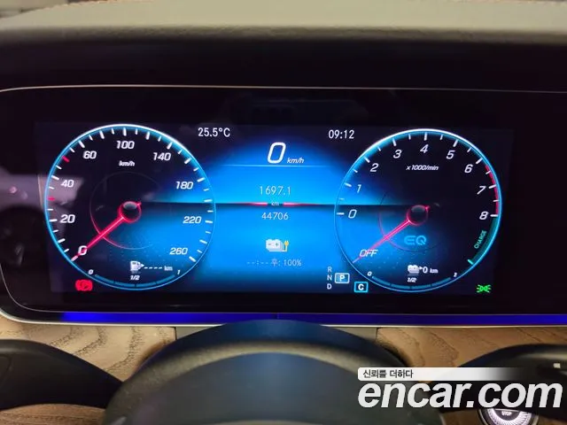 Mercedes-Benz E-Класс 2022 thumb 8