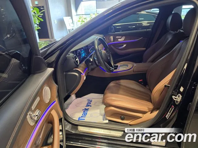 Mercedes-Benz E-Класс 2022 thumb 12