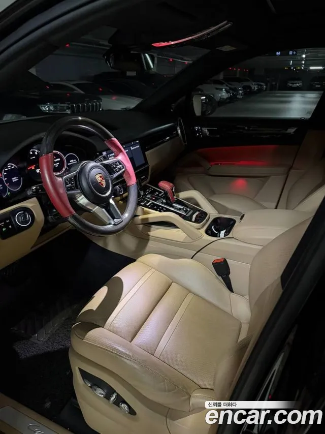 Porsche Cayenne 2020 thumb 5