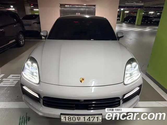 Porsche Cayenne 2020 thumb 12