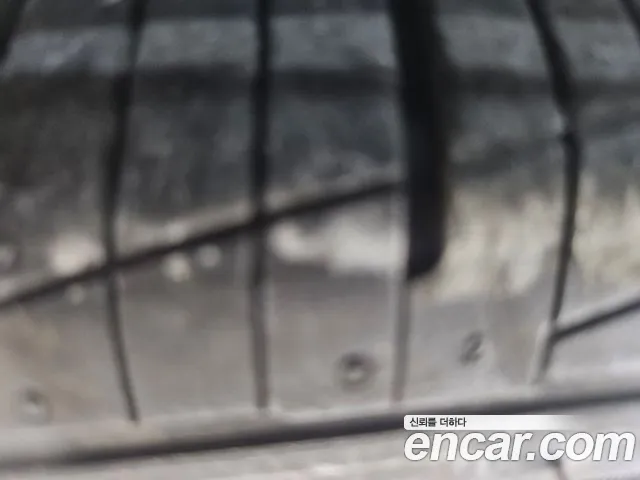 Kia Lotze 2009 thumb 4