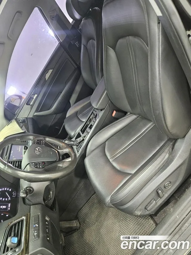 Kia Lotze 2009 thumb 9